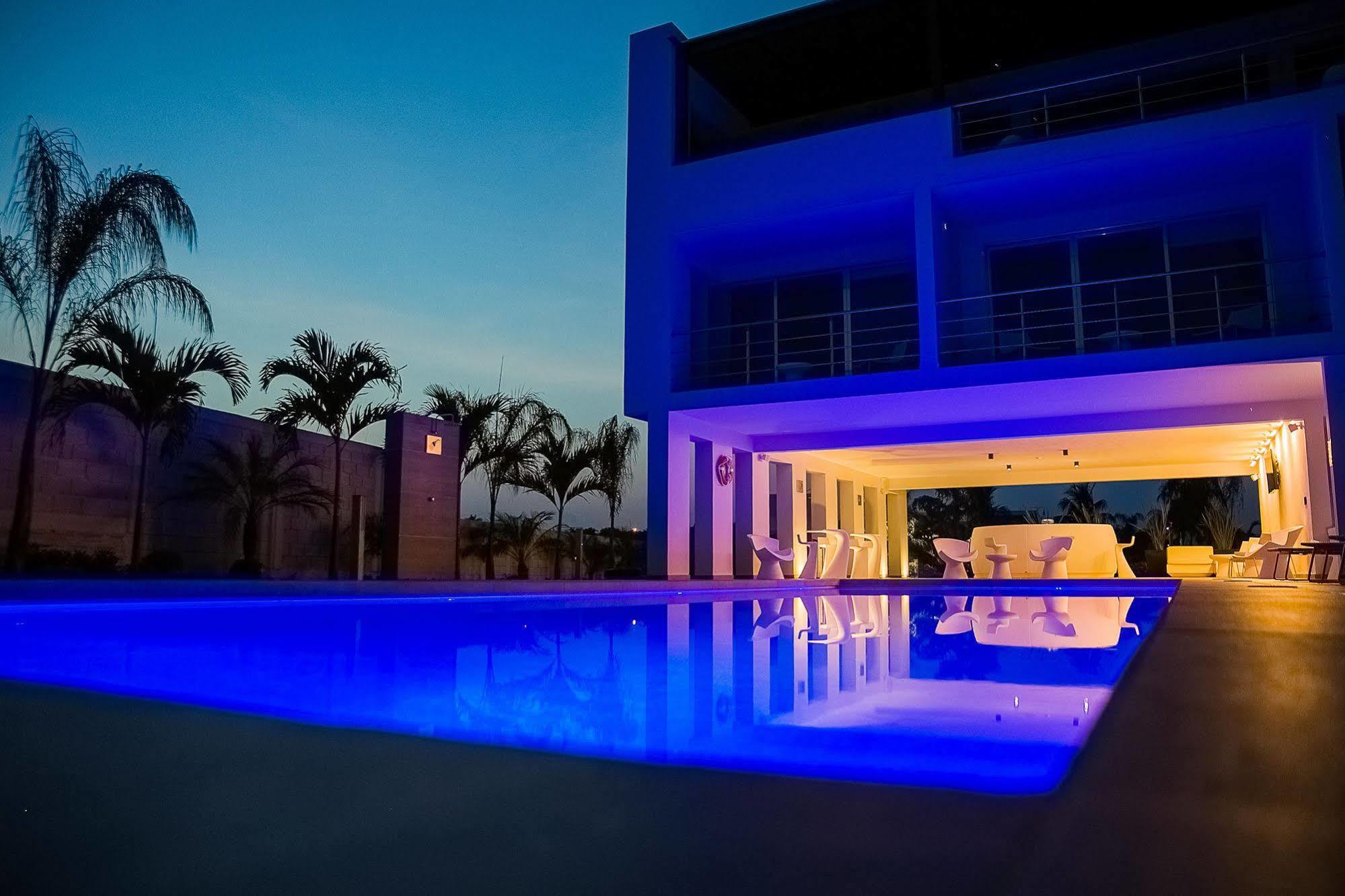 Hotel Aqua Spa & Resort Martínez de La Torre Exterior foto